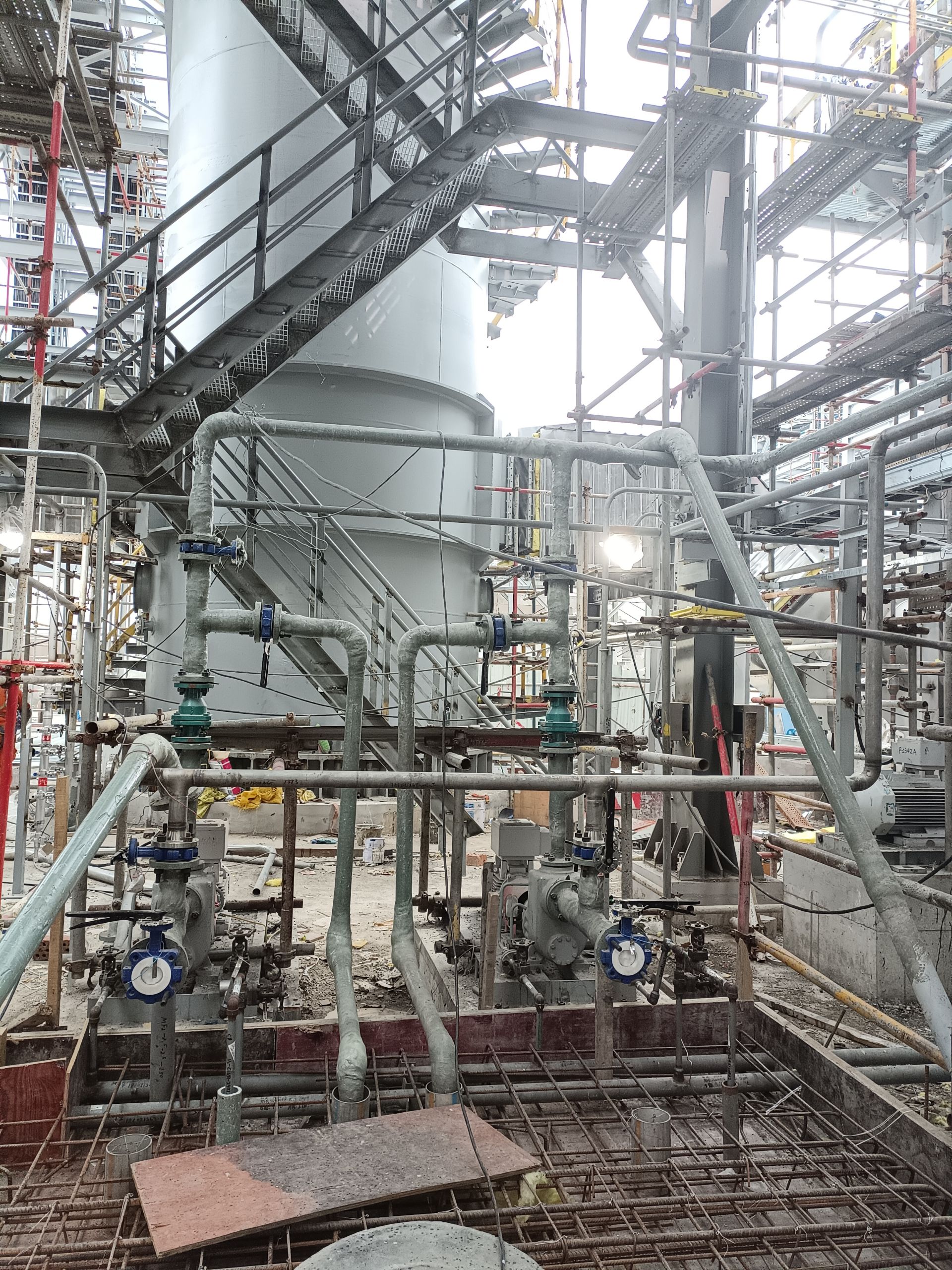 四川华电珙县发电有限公司脱硫超低改造EPC项目喷淋层改造